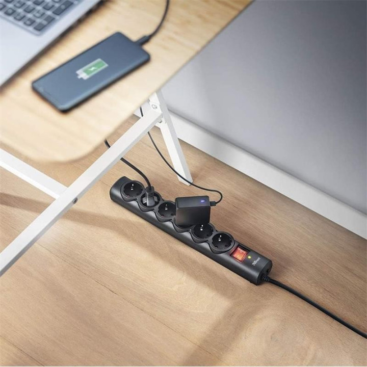 Regleta Trust 6 Schukos Interruptor 1,8M Black | InfoChen