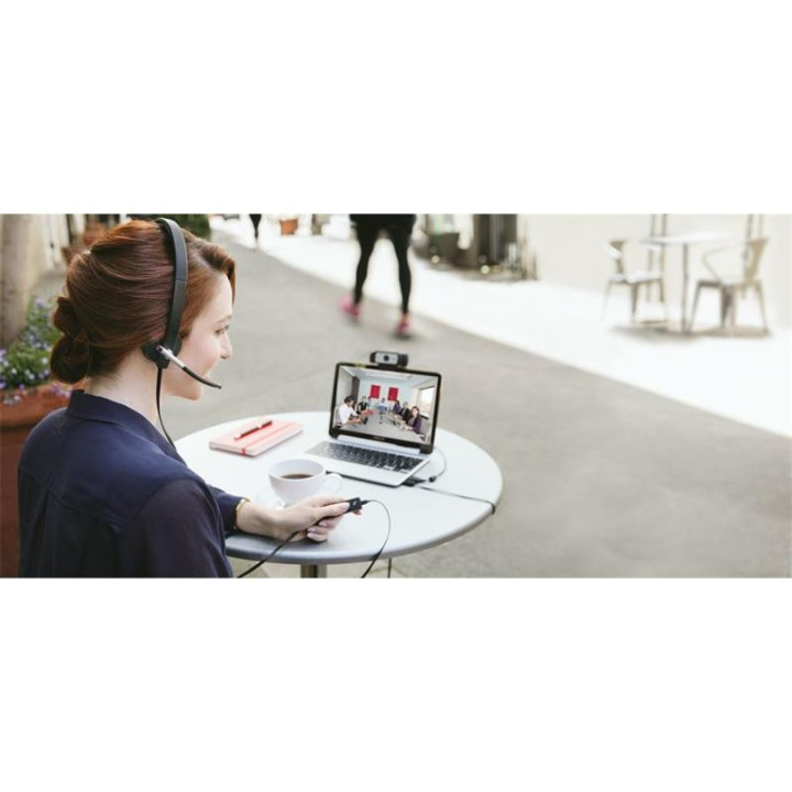Webcam Logitech C930E Full HD Lente Carl Zeiss | InfoChen