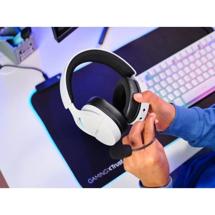 Auriculares + Microfono Trust Gaming RGB Gxt 491W Fayzo Headset